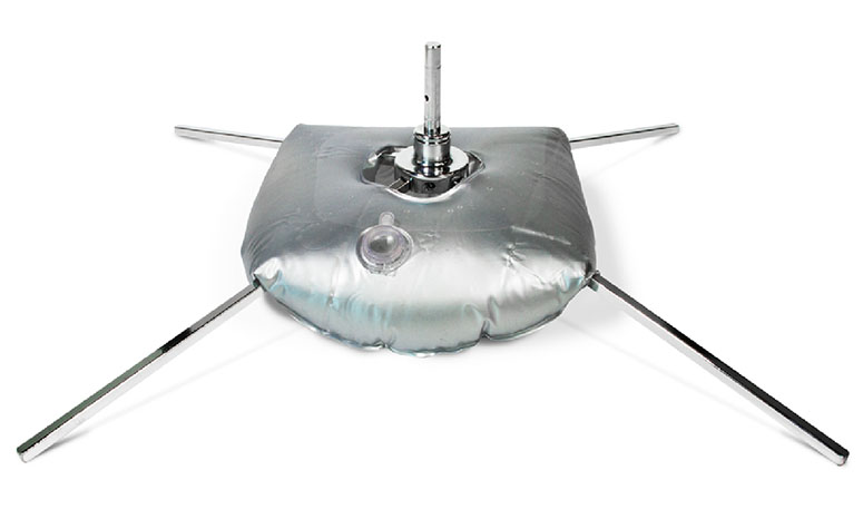 Heavy-duty cross base with water bag for 14ft feather flag stability